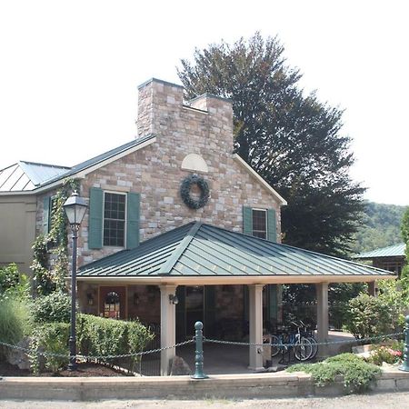 Foxburg Inn Emlenton Esterno foto